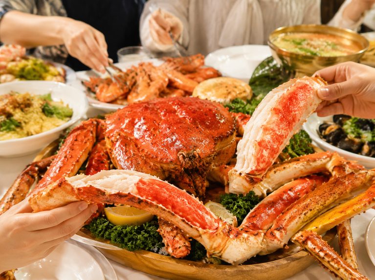 二连浩特深海大板蟹特色团购套餐